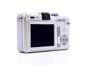 Olympus Pen E-PL1 - segunda mano - excelente estado - detalle 4 de 4 - SKU 3790295 - Camera Market