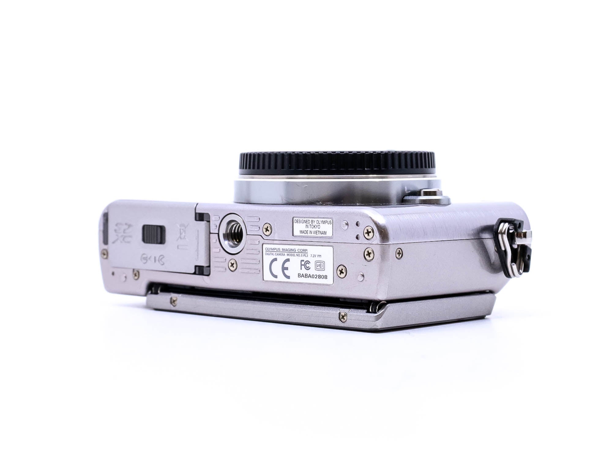 Discover the amazing features of the Olympus Pen E-PL3 at Camera