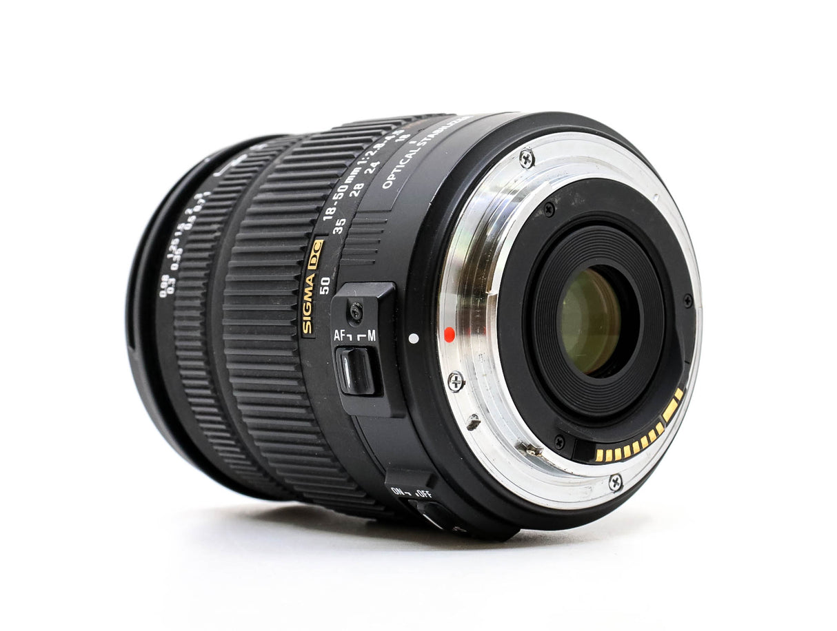 Sigma 18-50mm f/2.8-4.5 DC OS HSM - Canon EF-S Fit