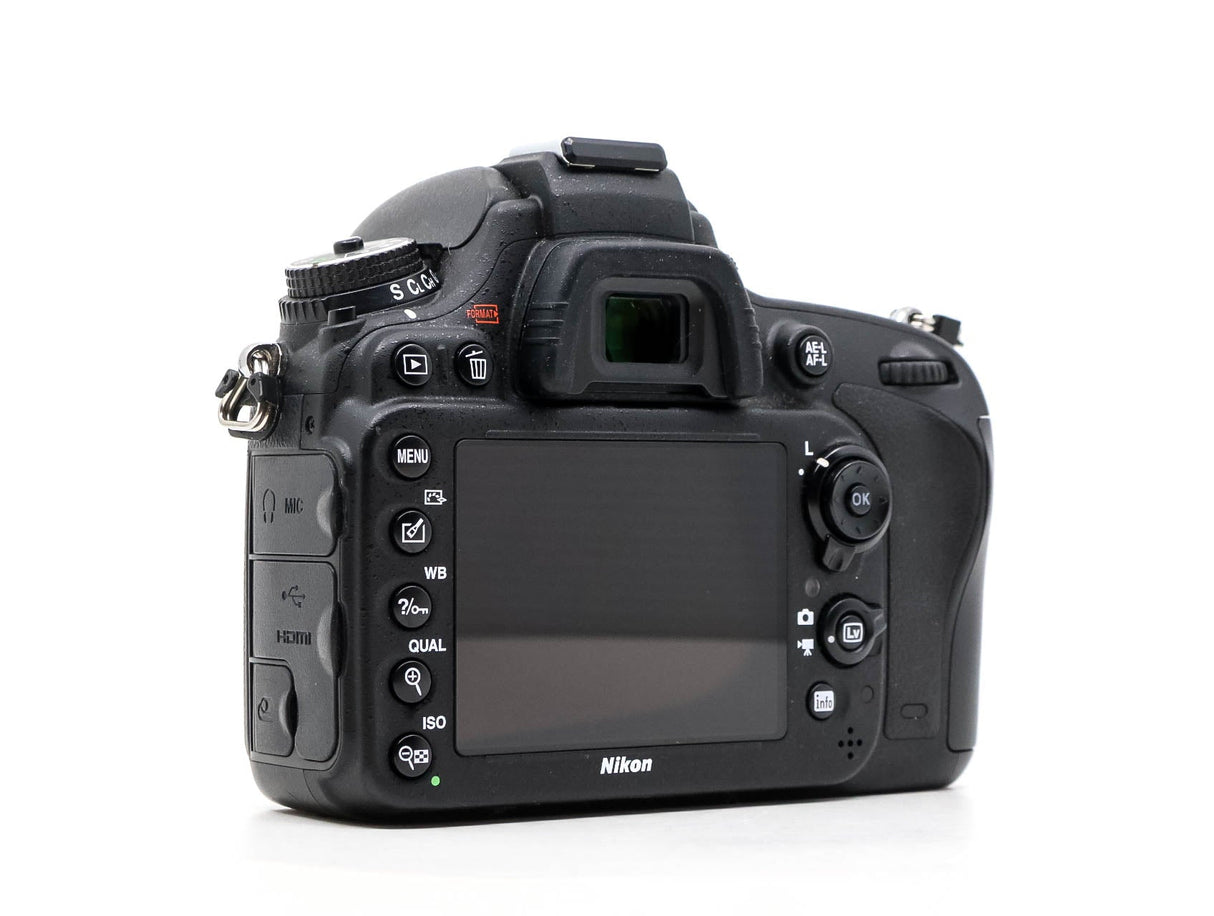 Nikon D610 - segunda mano - excelente estado - detalle 4 de 4 - SKU 3790365 - Camera Market