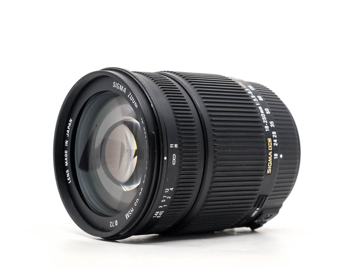 Sigma 18-250mm f/3.5-6.3 DC OS HSM - Sony A Fit