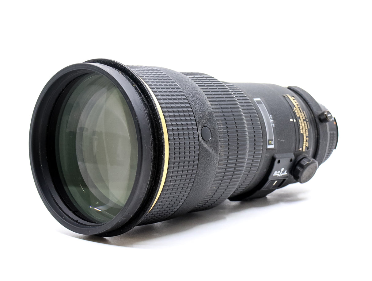 Nikon AF-S Nikkor 300mm f/2.8D IF-ED