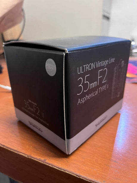 Voigtlander Voigtlander Ultron 35mm f/2.0 II Lente asférica VM negra para Leica M3899e89d-2681-427a-8ee4-f820aeaf085a