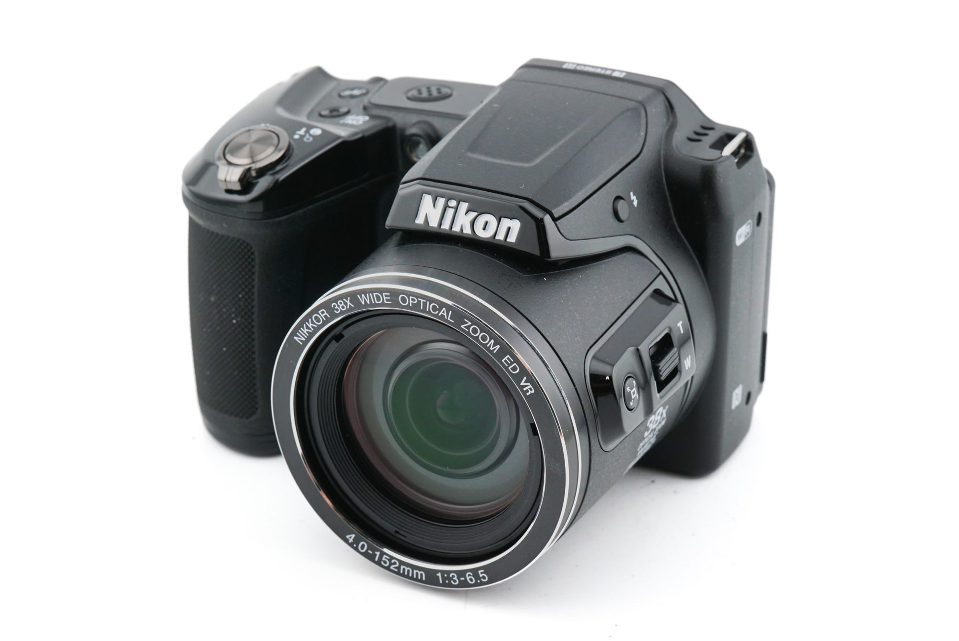 Discover the versatile Nikon Coolpix L840 at Camerashop 📷