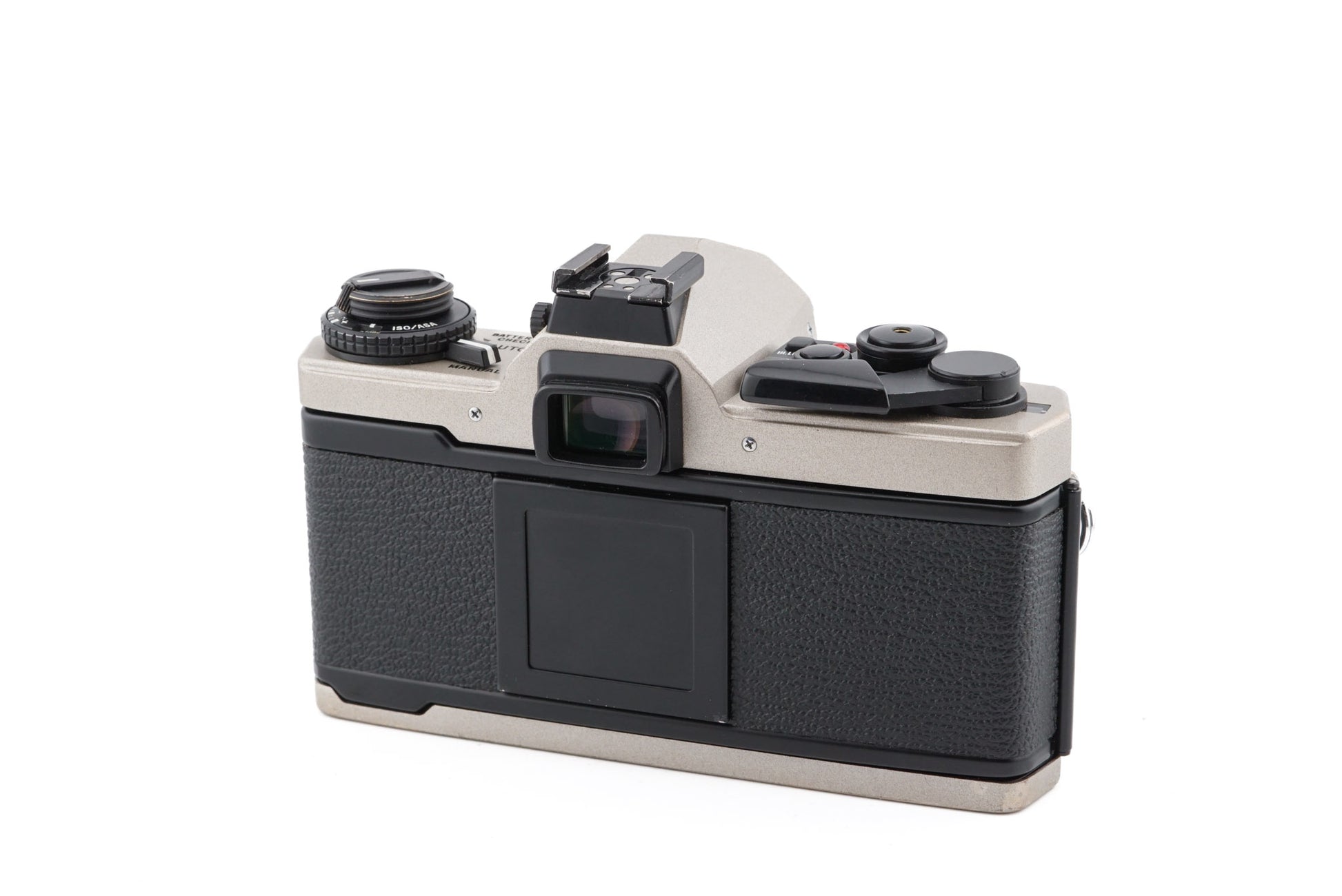 Descubre la belleza atemporal de la Olympus OM-4 Ti en Camerashop