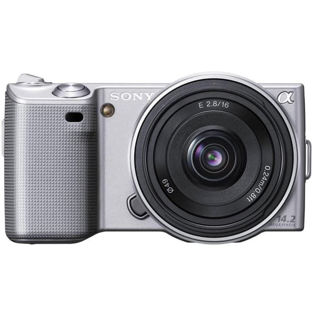 Alpha NEX-5K - Argento + Sony 18-55mm f/3.5-5.6  · immagine principale
