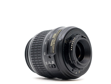 Nikon AF-S DX Nikkor 18-55mm f/3.5-5.6G ED II - segunda mano - excelente estado - foto principal - SKU 3714836 - Camera Marke