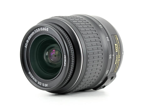 Nikon AF-S DX Nikkor 18-55mm f/3.5-5.6G ED II - segunda mano - excelente estado - detalle 2 de 4 - SKU 3714836 - Camera Marke