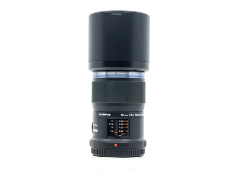Olympus M.Zuiko Digital ED 60mm f/2.8 Macro - segunda mano - excelente estado - detalle 2 de 4 - SKU 3764875 - Camera Market