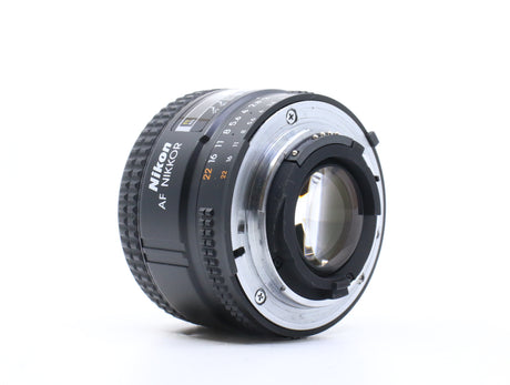 Nikon AF Nikkor 35mm f/2D - segunda mano - excelente estado - detalle 3 de 4 - SKU 3714754 - Camera Market