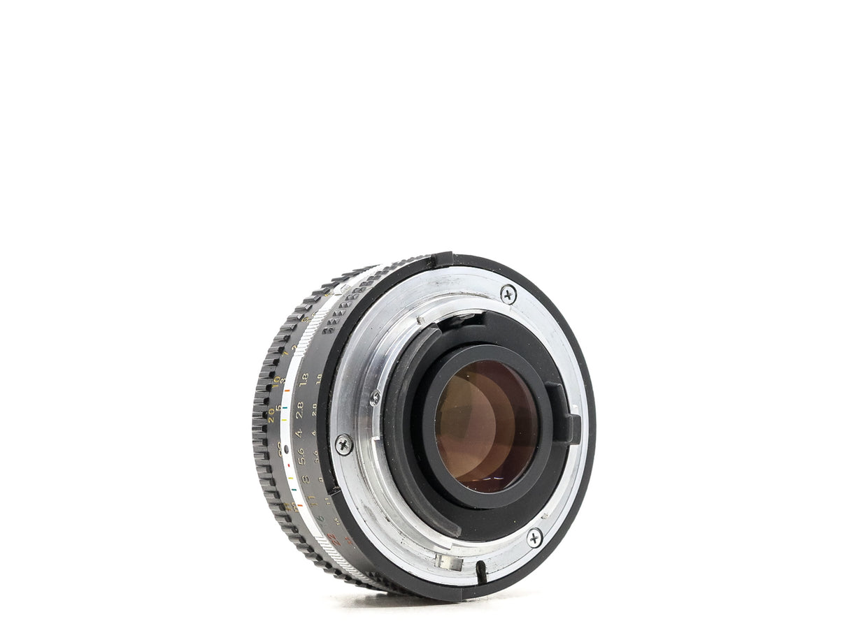 Nikon Ai-S Nikkor 50mm f/1.8 Pancake - segunda mano - excelente estado - detalle 3 de 6 - SKU 3743360 - Camera Market