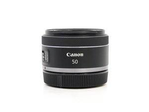 Canon RF 50mm f/1.8 STM - segunda mano - excelente estado - detalle 3 de 4 - SKU 3793731 - Camera Market