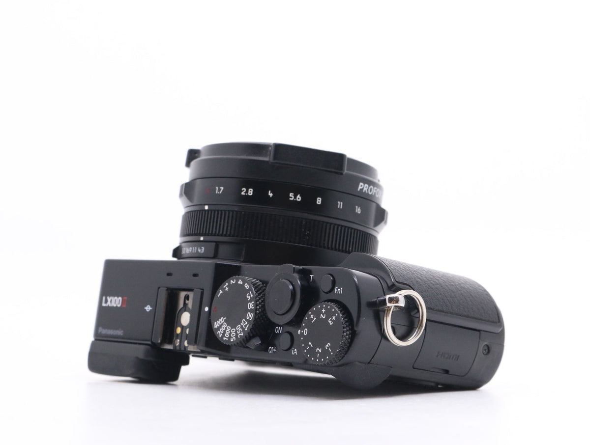 Descubre la cámara Panasonic Lumix DC-LX100 II en Camera Market 📷