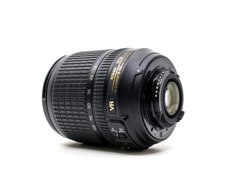 Nikon AF-S DX Nikkor 18-105mm f/3.5-5.6G ED VR - segunda mano - excelente estado - detalle 4 de 6 - SKU 3704668 - Camera Mark