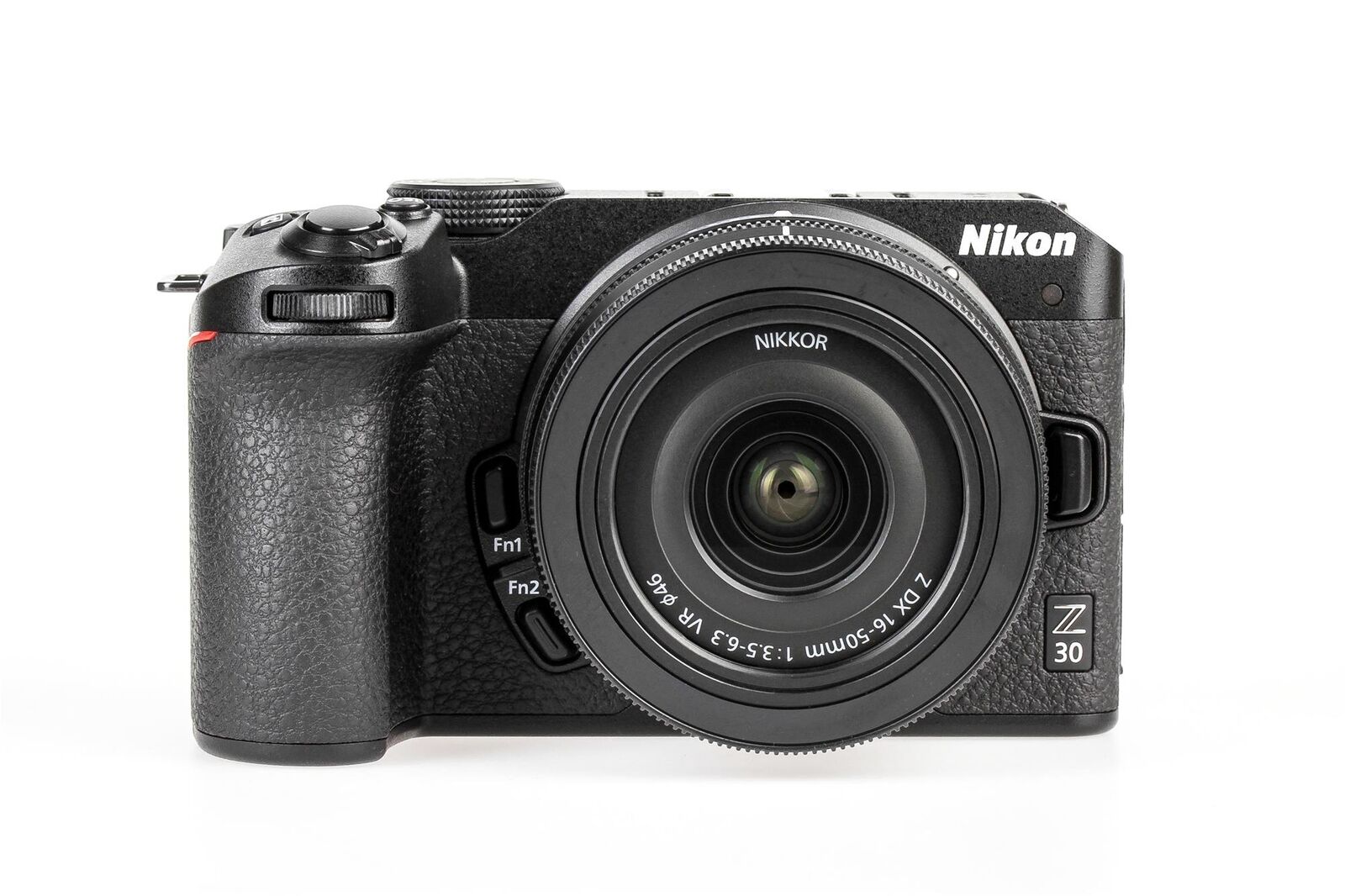 Nikon Z30 con NIKKOR Z DX 16-50/3,5-6,3 VR Used | 12-Month