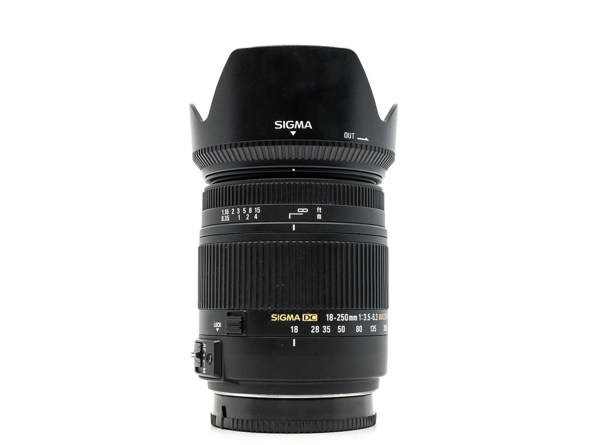 Sigma 18-250mm f/3.5-6.3 DC Macro HSM - Sony A Fit · Hauptbild