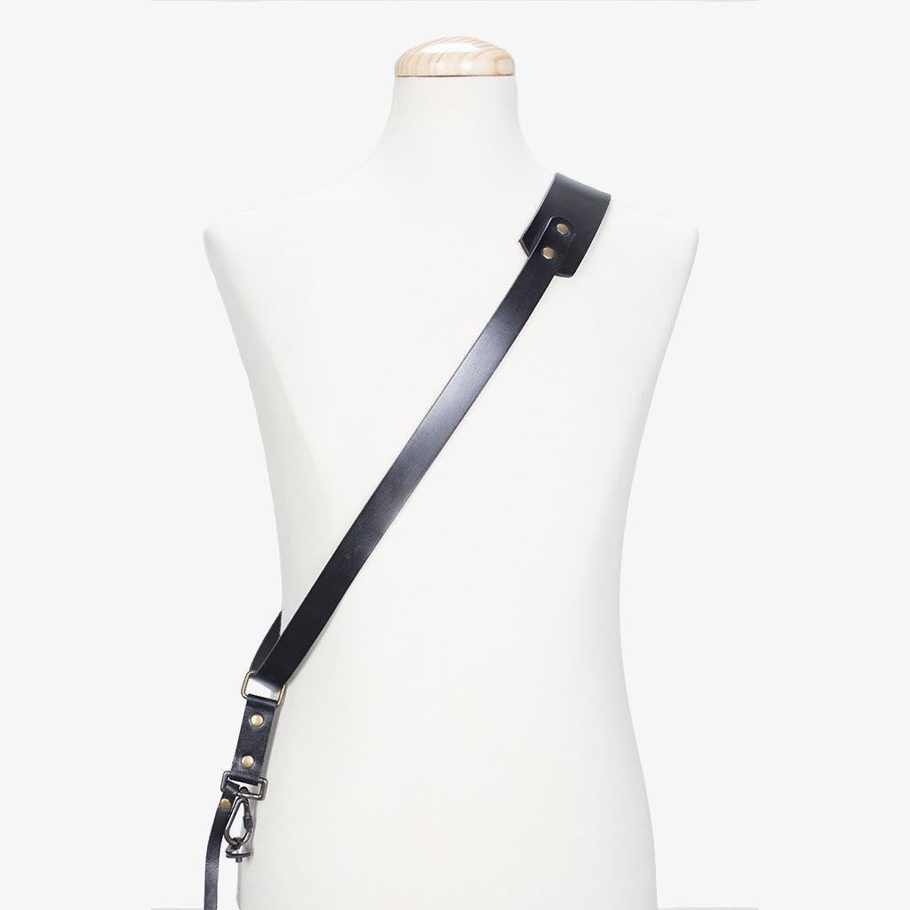 Berlin #601 - Black sling leather camera strap · imagen principal