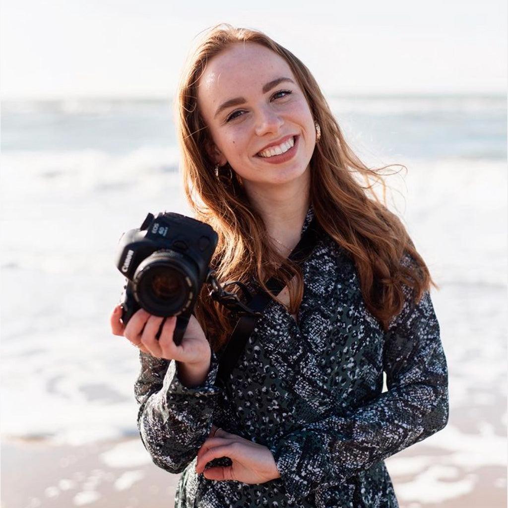 Berlin #601 - Black sling leather camera strap