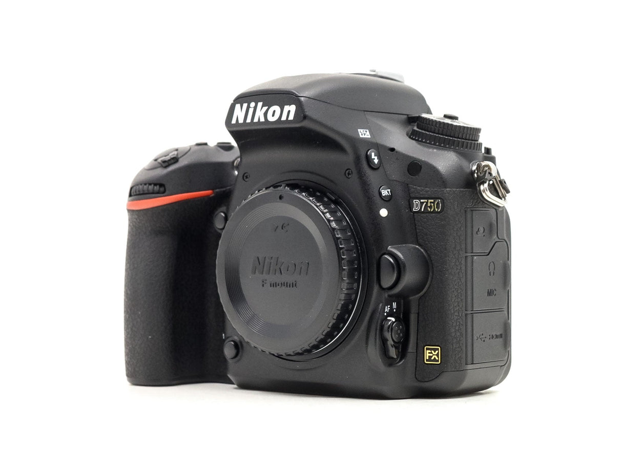 Nikon D750 - segunda mano - excelente estado - foto principal - SKU 3711846 - Camera Market