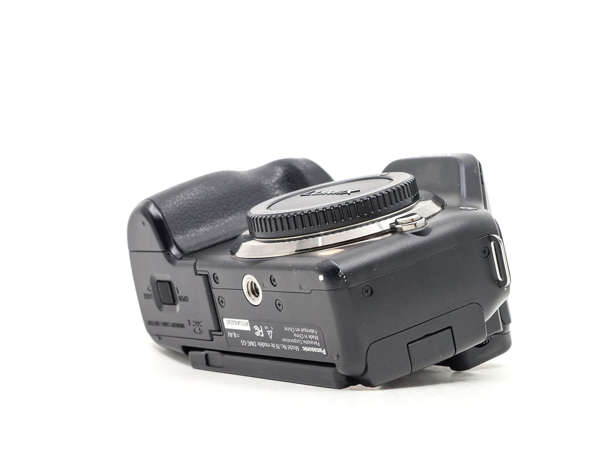Discover the incredible features of the Panasonic Lumix DMC-G5 at