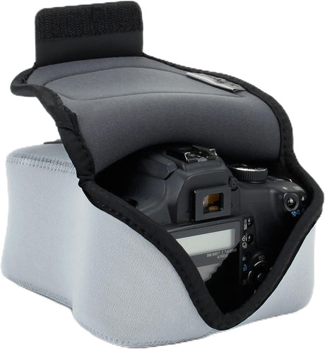 USA Gear Funda Cámara Reflex DSLR con Protección de Neopreno, Presilla para Cinturón y Almacenamiento de Accesorios - Compatible con Nikon D3400, Canon EOS Rebel SL2, Pentax K-70 y más - Negro