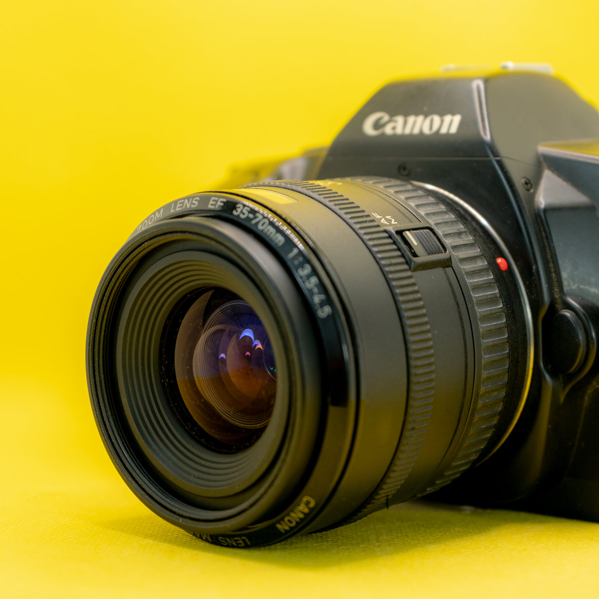 Canon EOS 850 + 35-70 F3.5 - 5.6 - Cámara Analógica Reflex de 35mm SLR Vintage