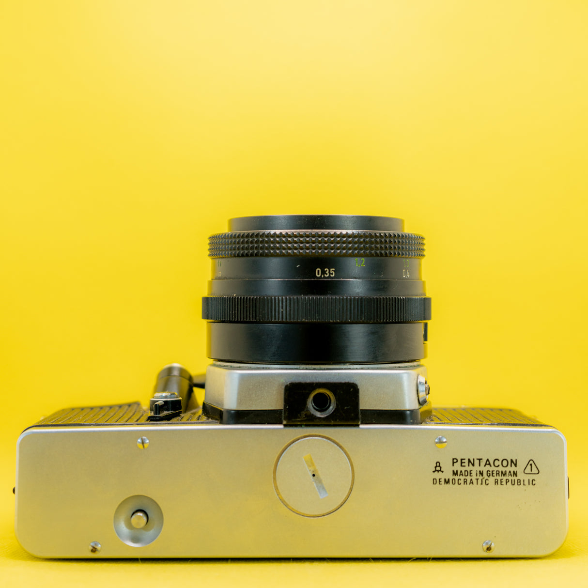 Praktica MTL3/5B (L2) + 50mm Xenar F2.8 - 35mm SLR Film Camera