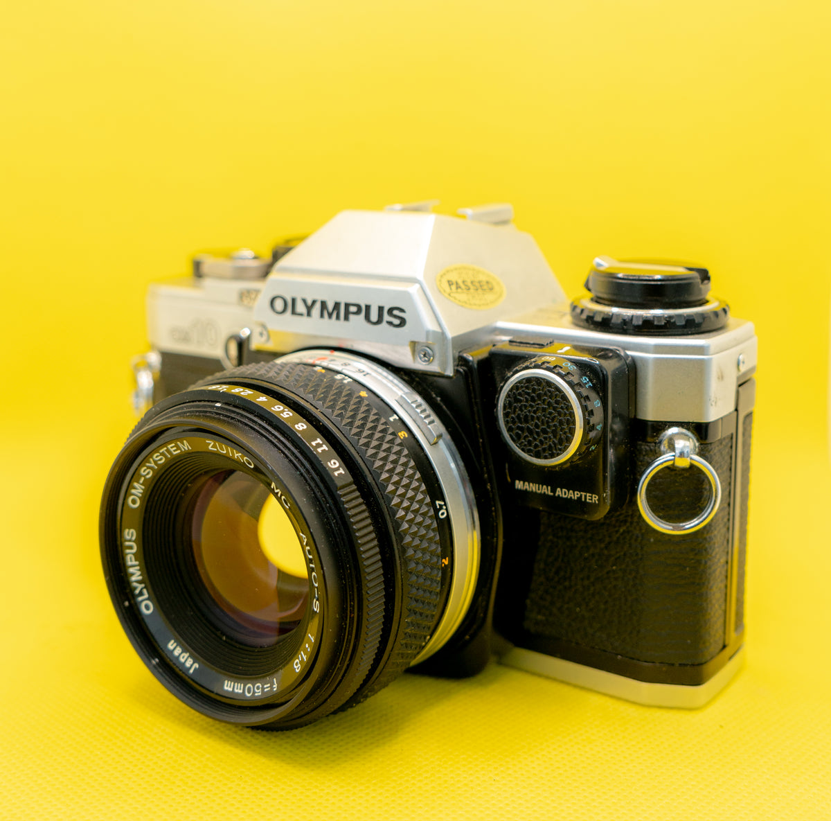 オリンパス om-10 ブラックボディ om-systen 50mm f1.8 Olympus OM10 + Zuiko 50mm 1.8 - 35mm SLR Vintage Film Camera - Not