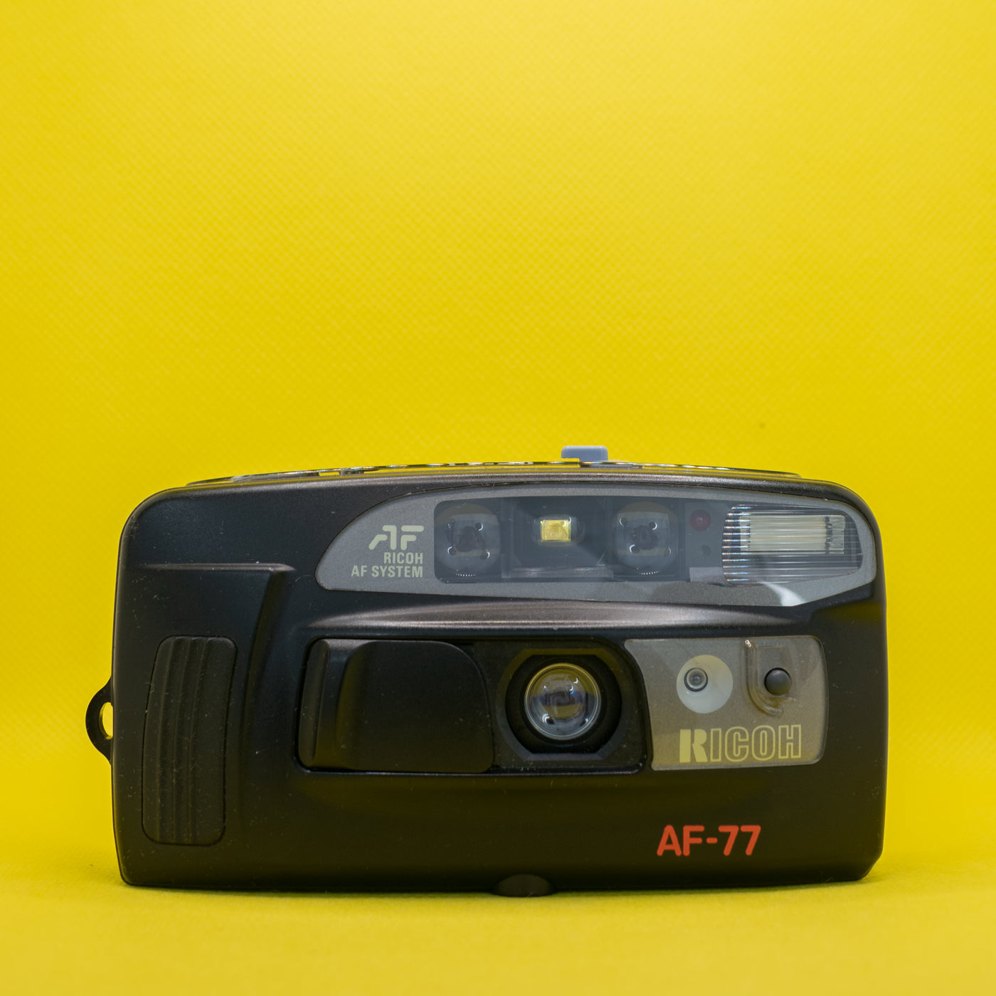 Ricoh AF77 - Appareil Photo Argentique Compact Premium 35mm · image principale