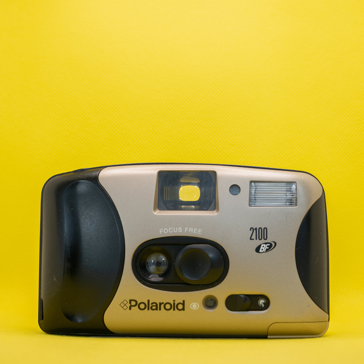 Polaroid 2100BF - 35mm Film Camera · main image