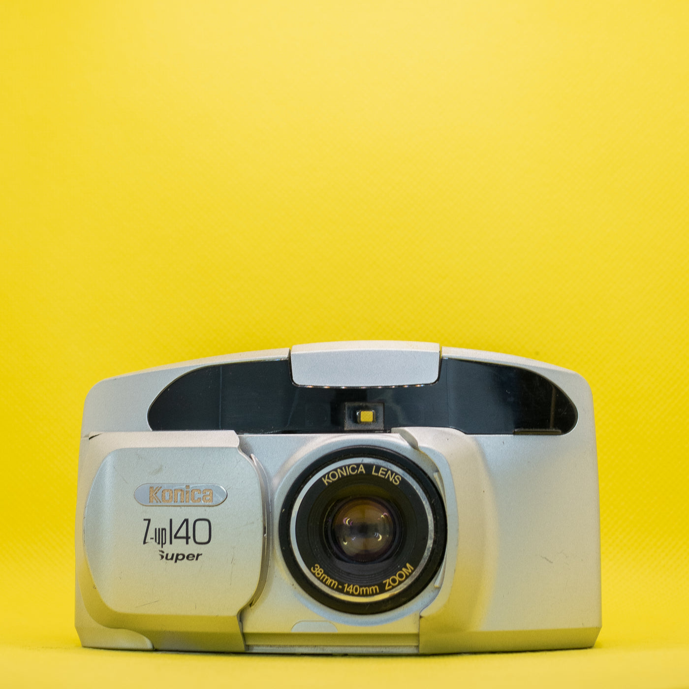 Konica Z-UP 140 Super - Cámara Analógica Compacta de 35mm · imagen principal