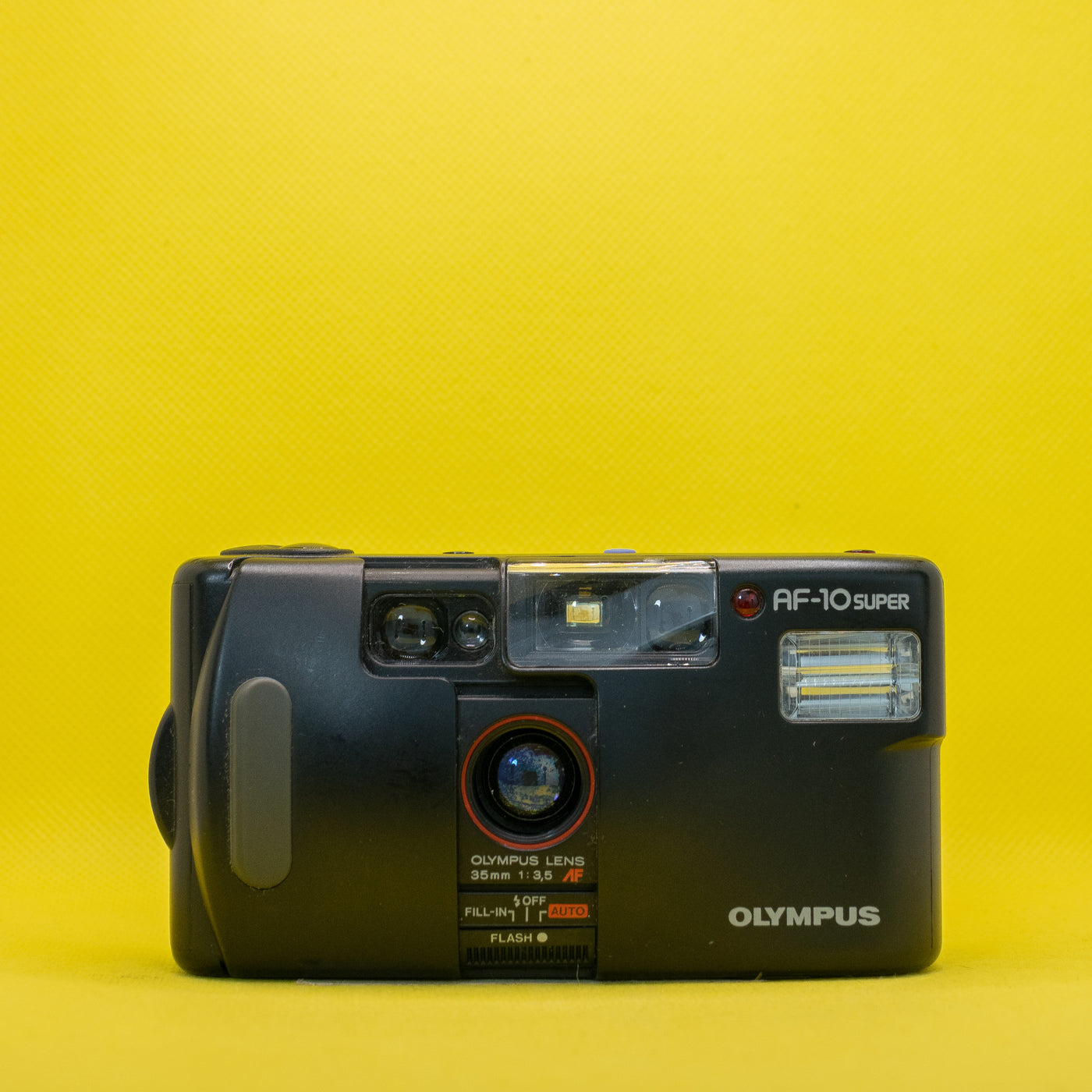 Olympus AF-10 - Kompakte 35mm Analogkamera · Hauptbild